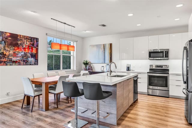 4471 Foxtail Lane, Weston, FL 33331