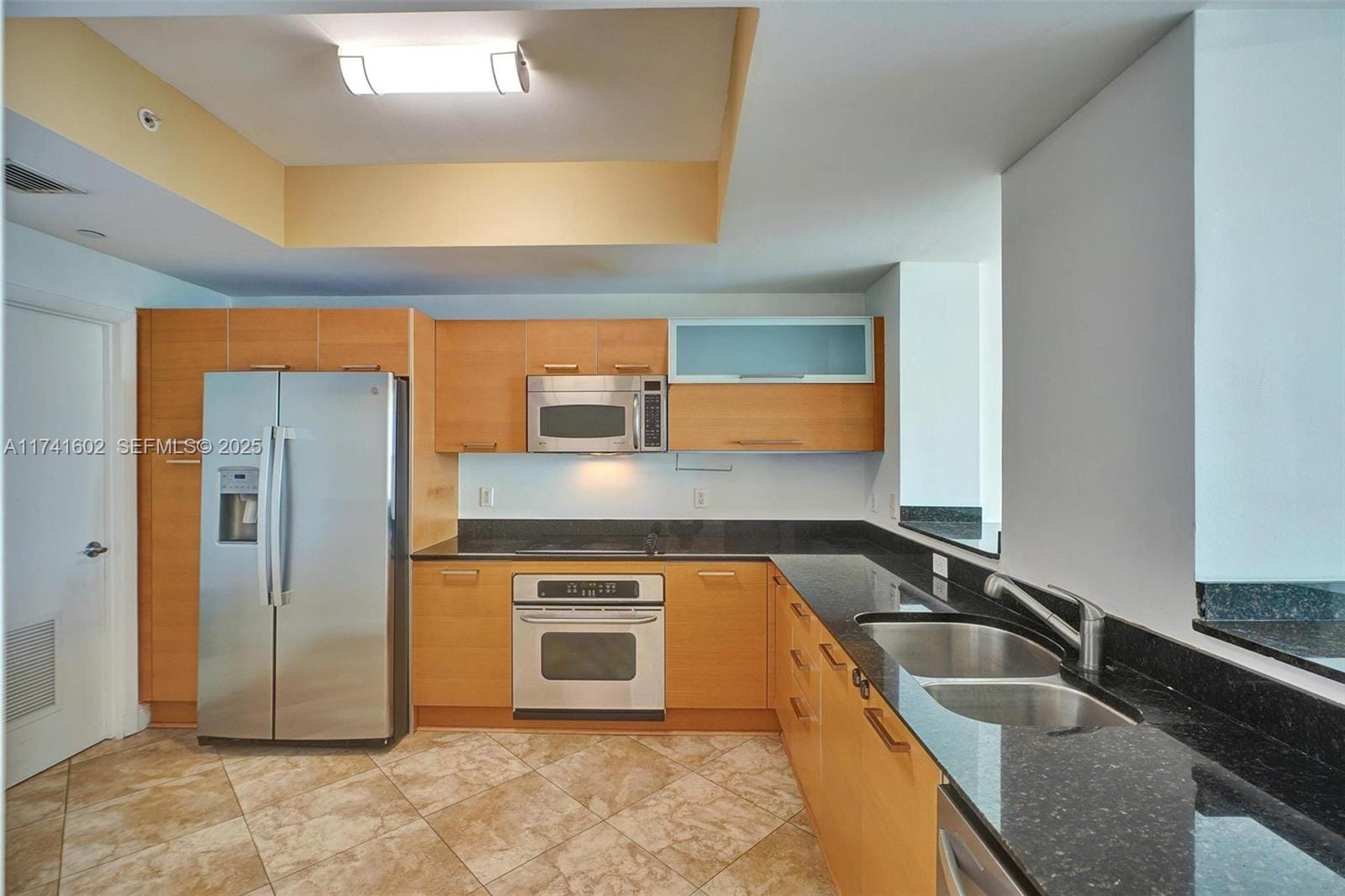 3330 NE 190th Street 1419, Aventura, FL 33180 photo 19