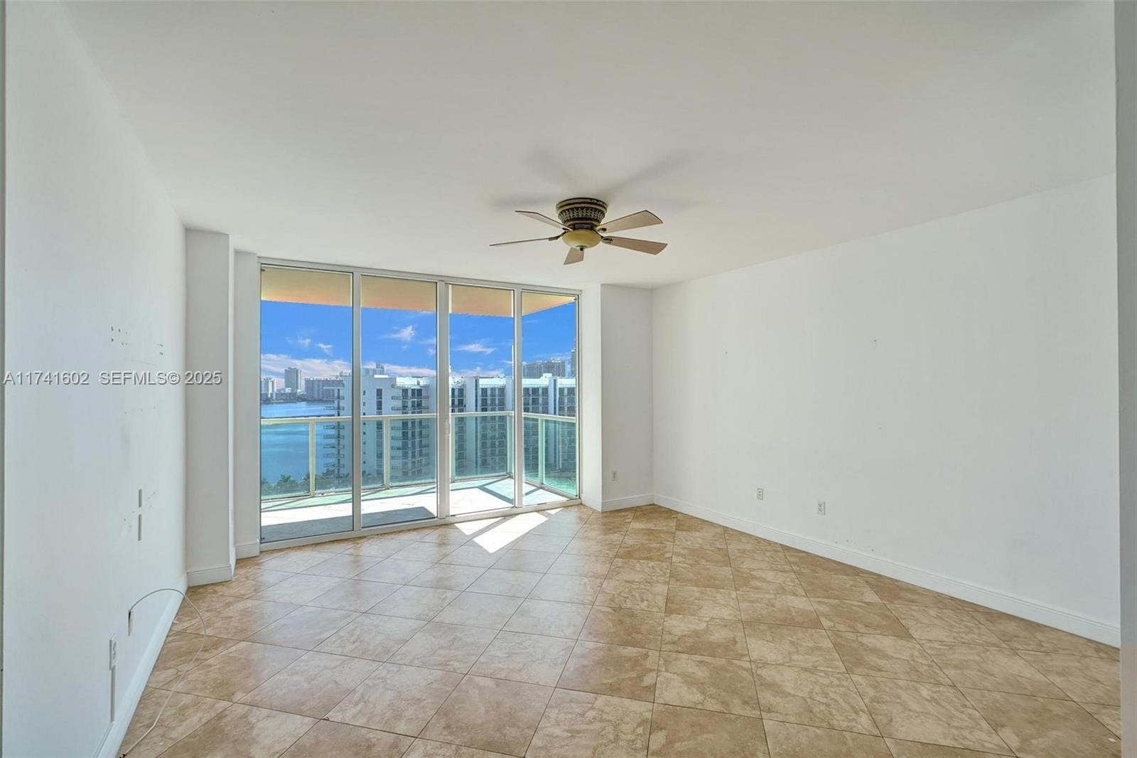 3330 NE 190th Street 1419, Aventura, FL 33180 photo 7