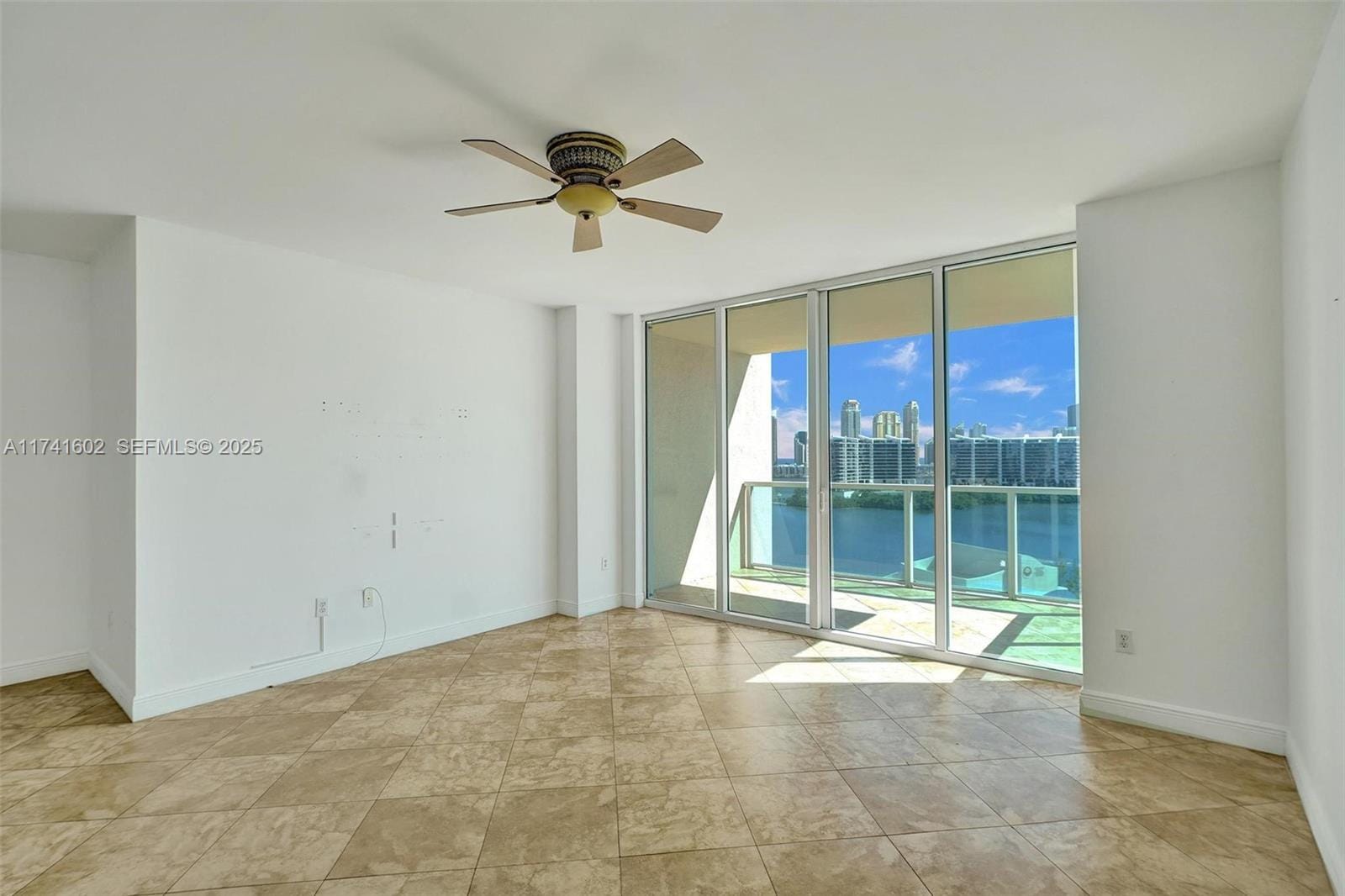 3330 NE 190th Street 1419, Aventura, FL 33180 photo 10