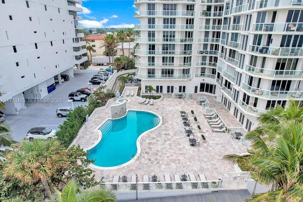 8925 Collins Avenue 2E — photo 3