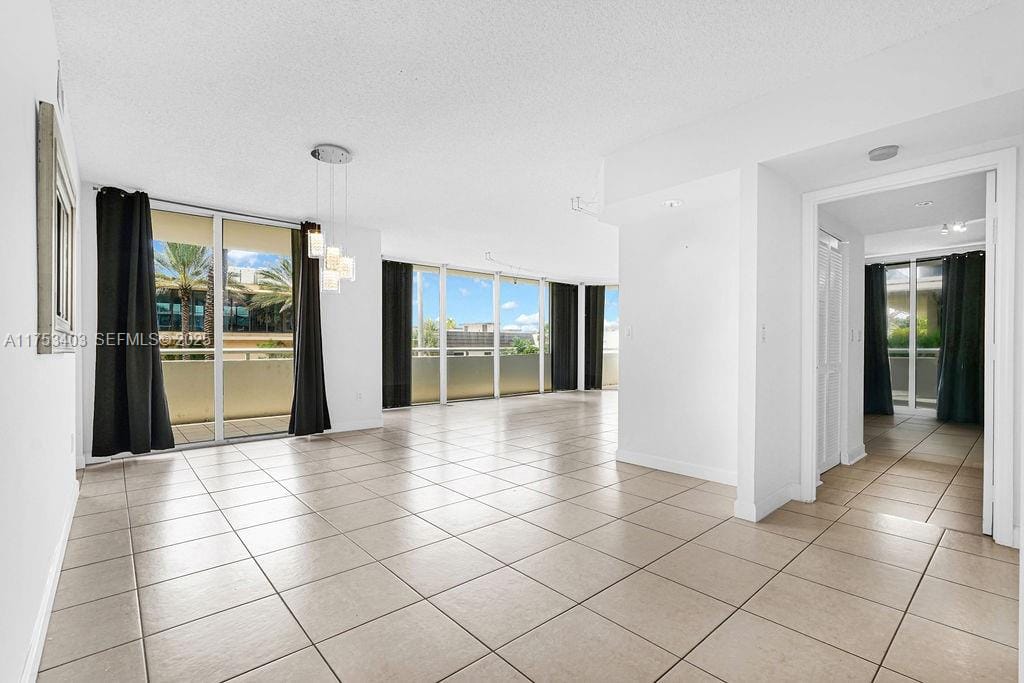 8925 Collins Avenue 2E — photo 10