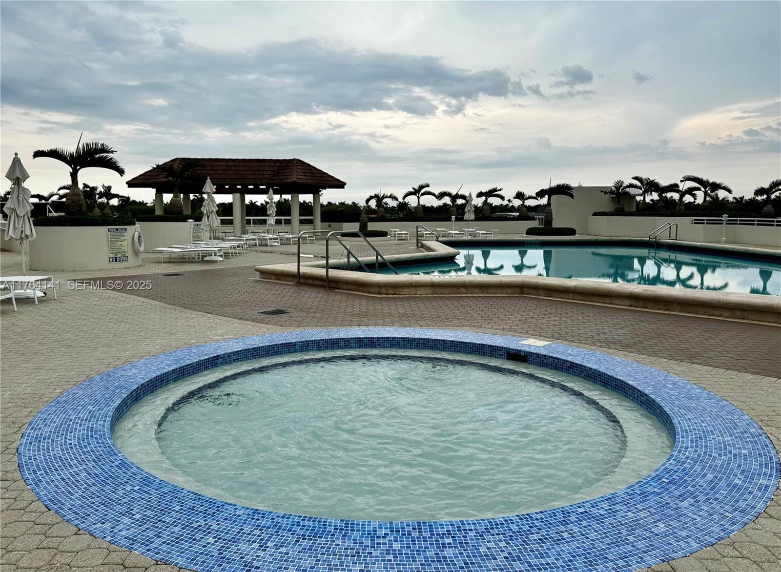 20185 Country Club Drive 909, Aventura, FL 33180 photo 18