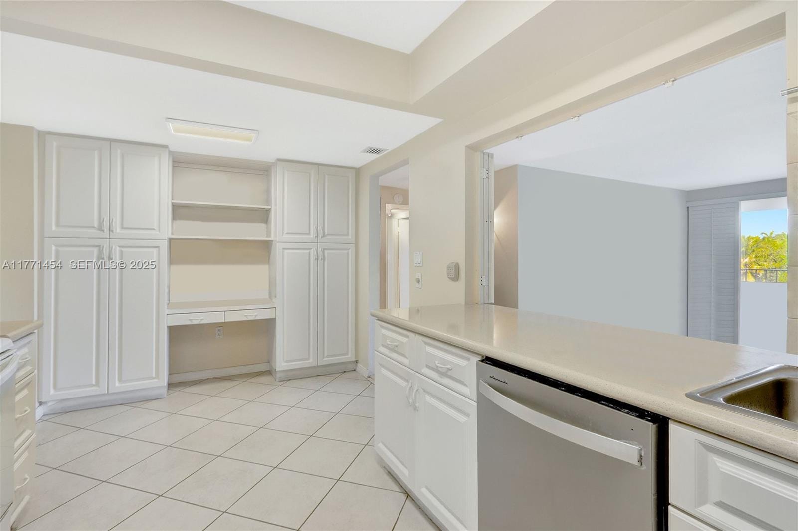 155 Ocean Lane Drive 310, Key Biscayne, FL 33149 photo 23