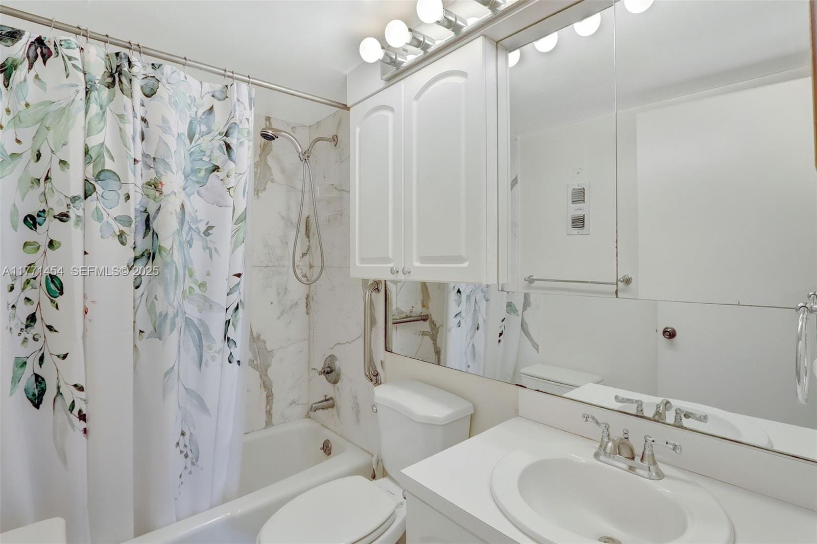 155 Ocean Lane Drive 310, Key Biscayne, FL 33149 photo 24