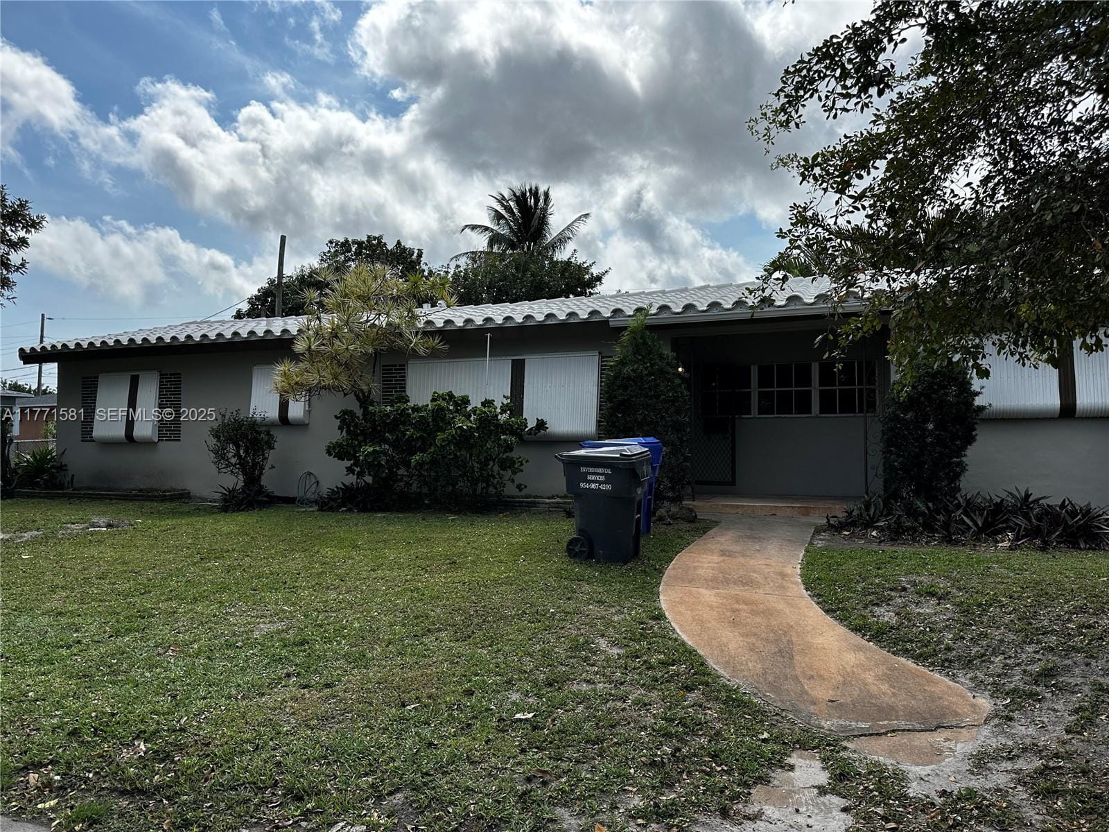 2444 Plunkett, Hollywood, FL 33020 photo 2