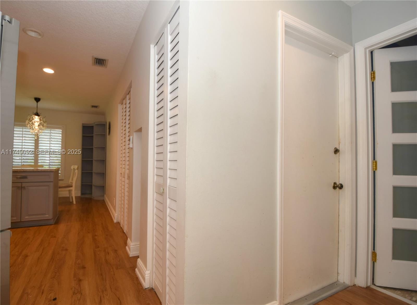 8639 Eagle Run Drive 11, Boca Raton, FL 33434 photo 18