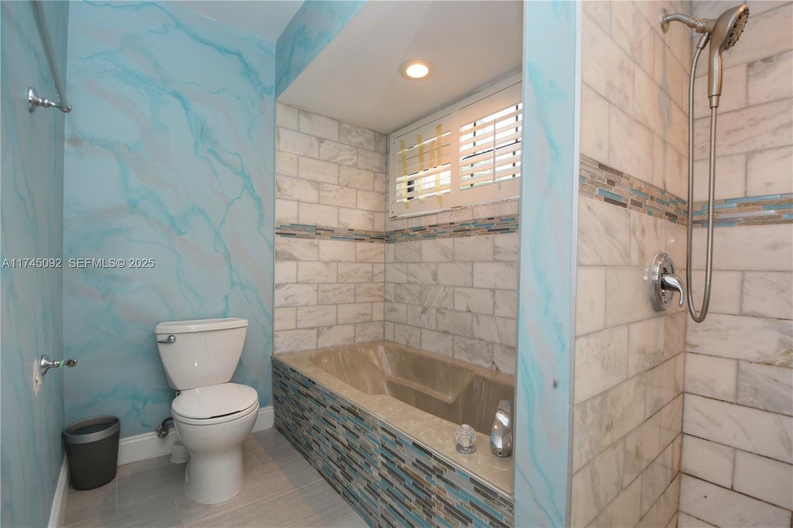 8639 Eagle Run Drive 11, Boca Raton, FL 33434 photo 27