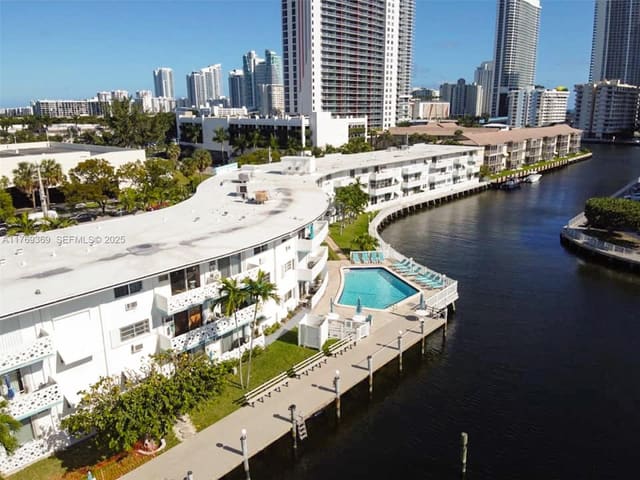 2500 Diana Drive 106, sold in Islander Co-Op, Hallandale Beach, FL
