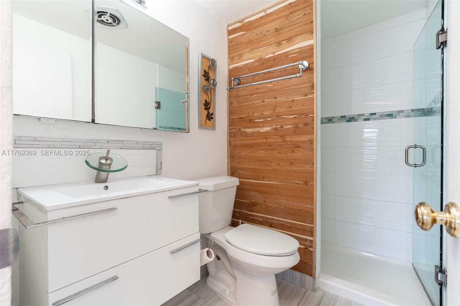 2500 Diana Drive 106, Hallandale Beach, FL 33009 photo 17