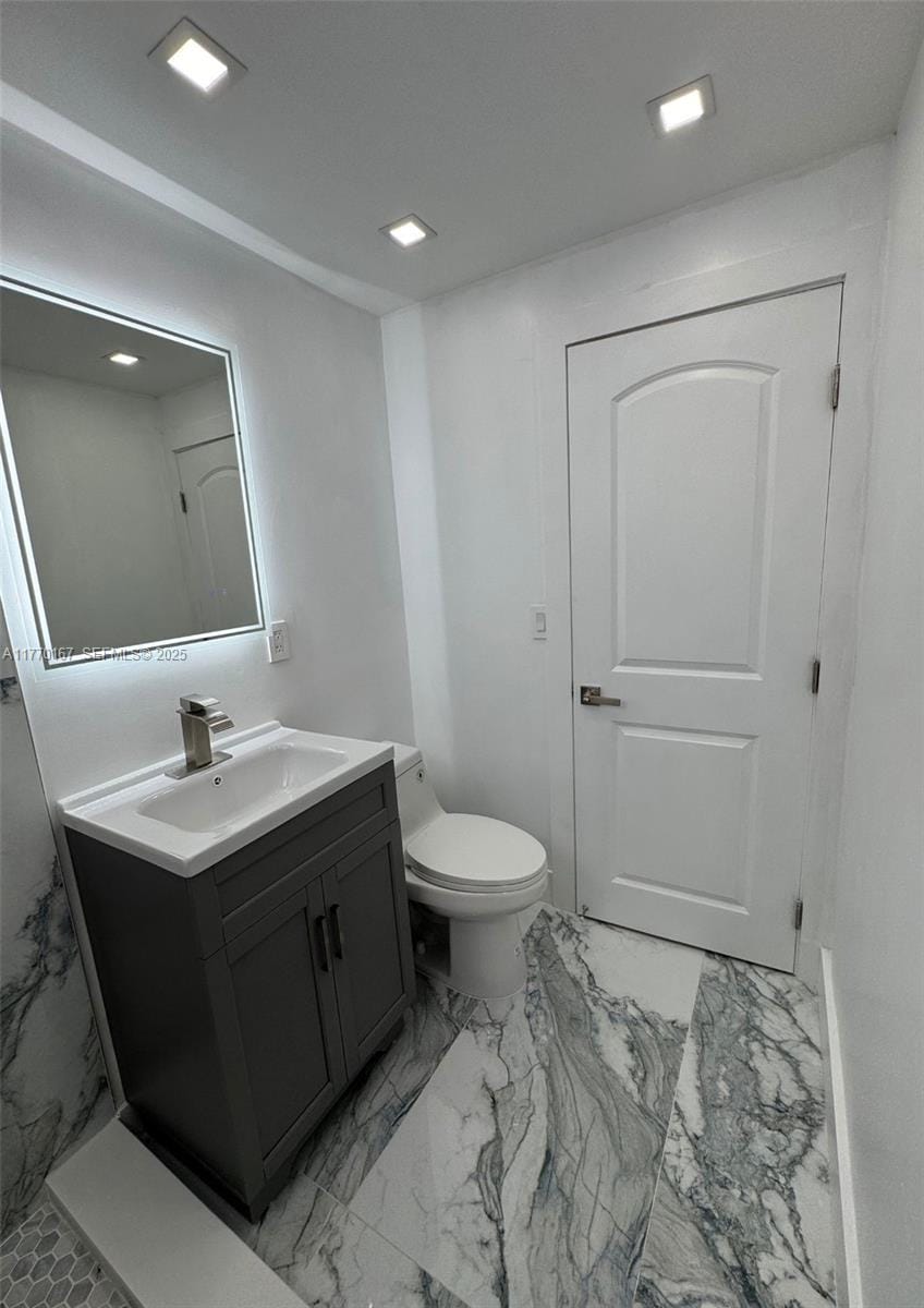 8340 Crespi Boulevard 18, Miami Beach, FL 33141 photo 8