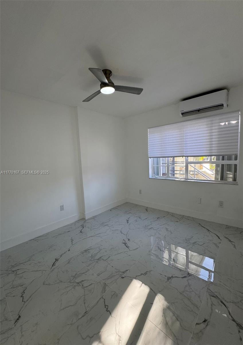 8340 Crespi Boulevard 18, Miami Beach, FL 33141 photo 9