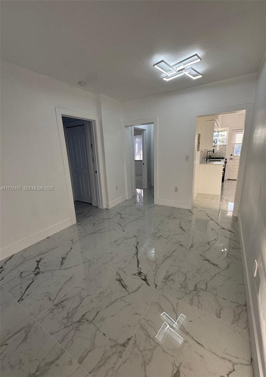 8340 Crespi Boulevard 18, Miami Beach, FL 33141