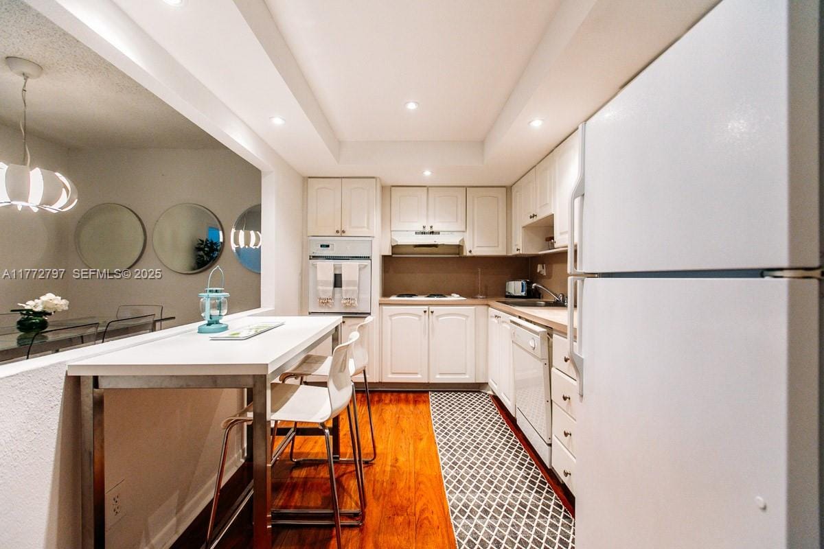 19370 Collins Avenue 326 — photo 9