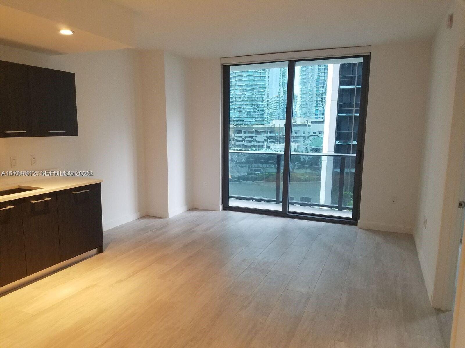 55 SW 9th Street 1107, Miami, FL 33130 photo 2
