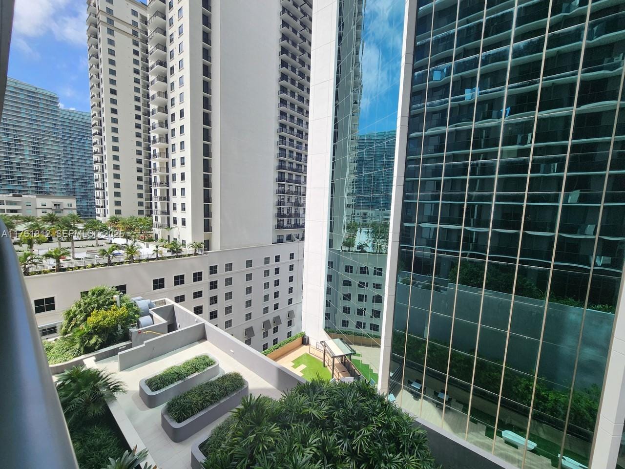 55 SW 9th Street 1107, Miami, FL 33130 photo 13