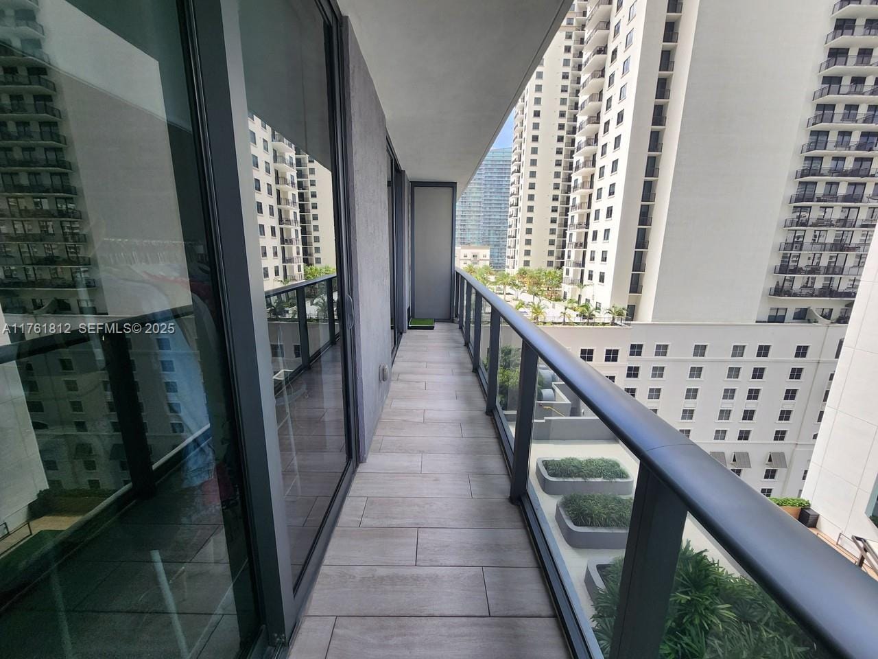 55 SW 9th Street 1107, Miami, FL 33130 photo 14