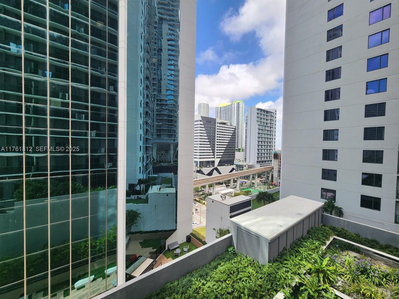 55 SW 9th Street 1107, Miami, FL 33130 photo 15