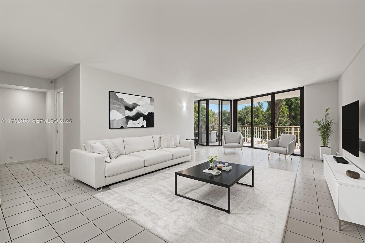 4000 Towerside Terrace 302, Miami, FL 33138, Miami