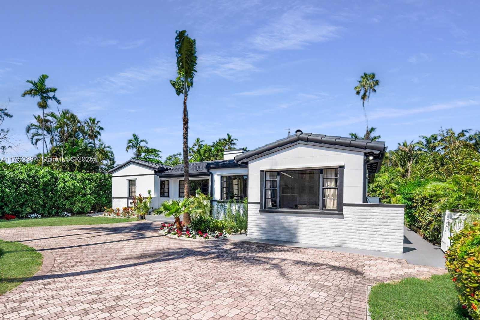 118 E 3rd Court, Miami Beach, FL 33139