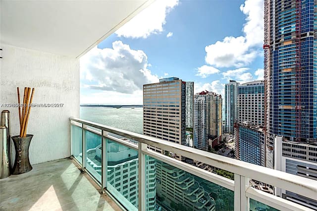 950 Brickell Bay Drive 2909, Miami, FL 33131