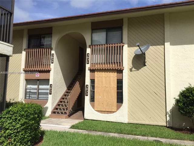 3037 NW 118th Drive 122D, sold in Cypress Trace Condo, Coral Springs, FL