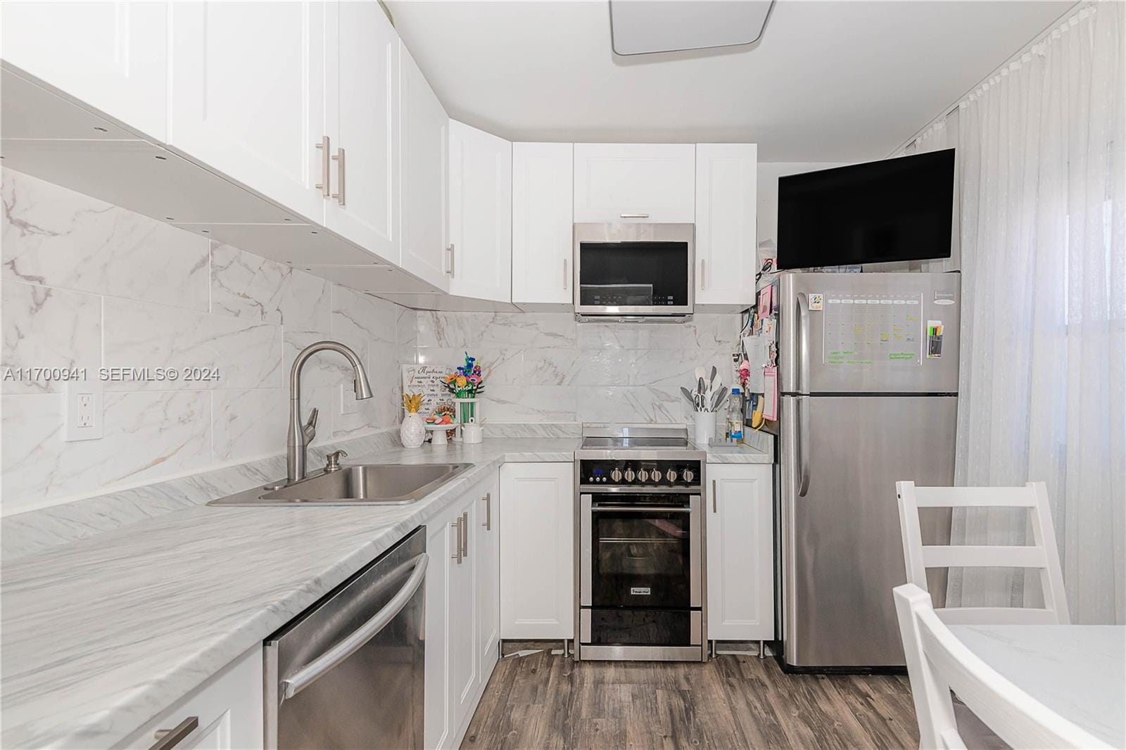 500 NE 12th Avenue 605, Hallandale Beach, FL 33009 photo 11