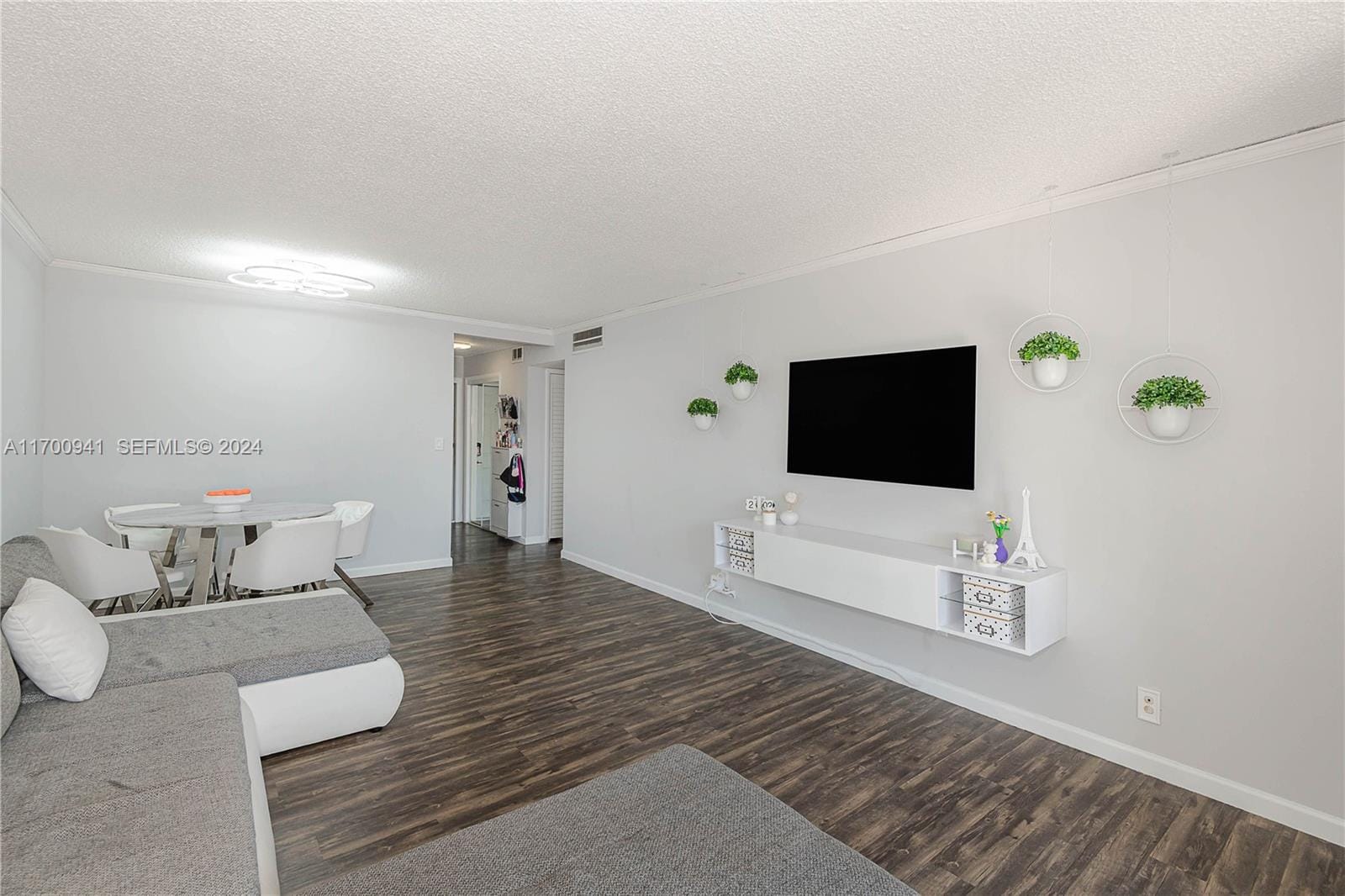 500 NE 12th Avenue 605, Hallandale Beach, FL 33009 photo 6