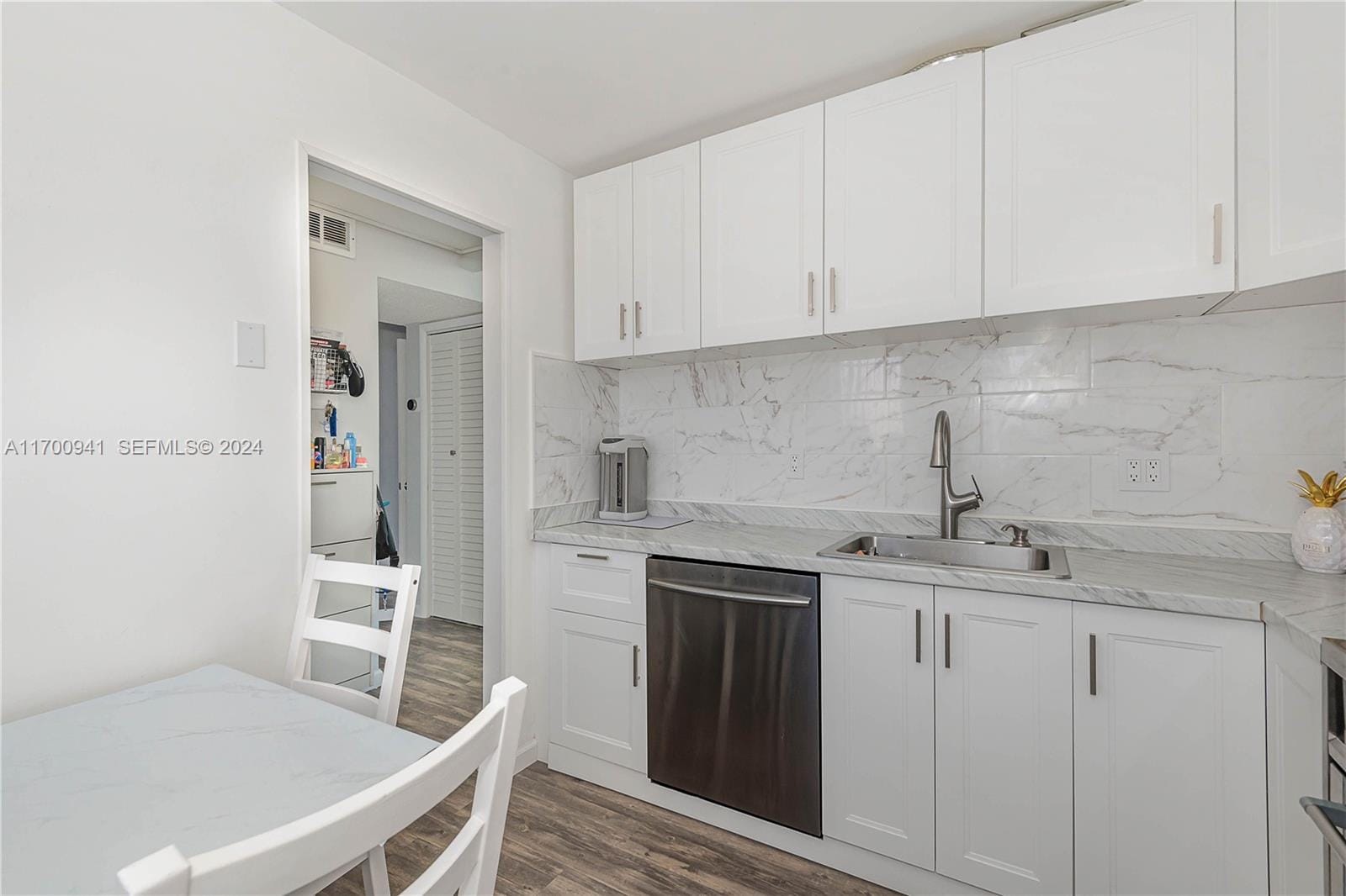 500 NE 12th Avenue 605, Hallandale Beach, FL 33009 photo 8