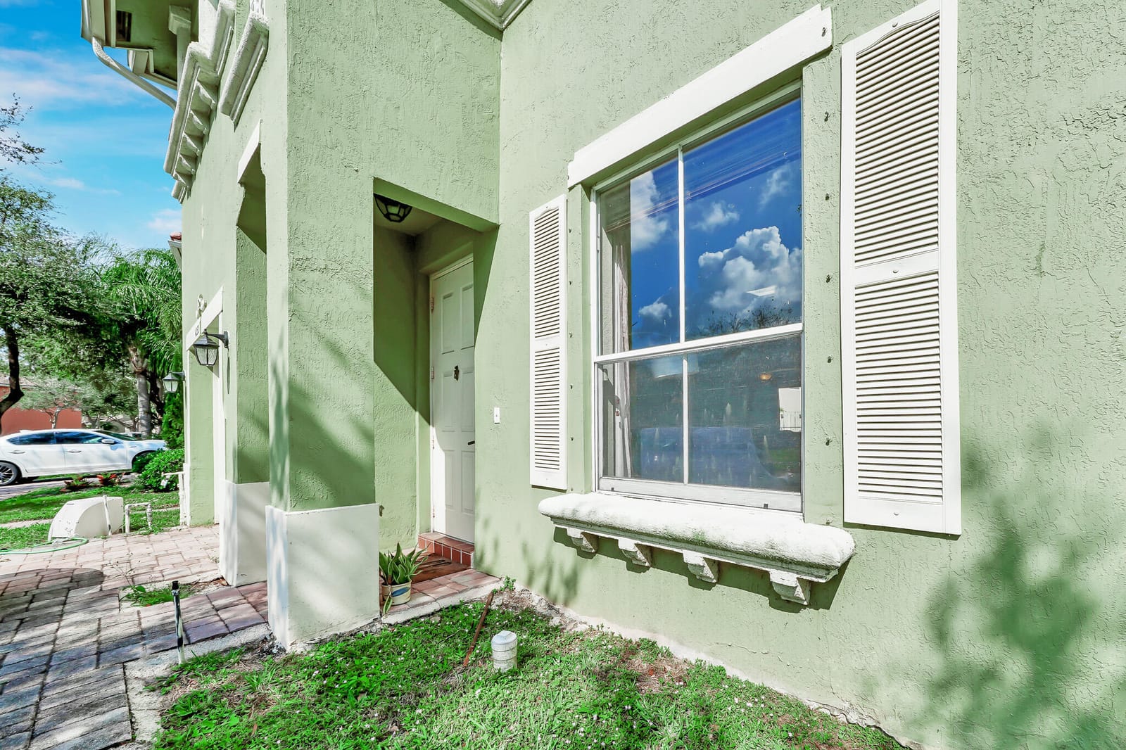 4252 Lake Tahoe Circle — photo 2