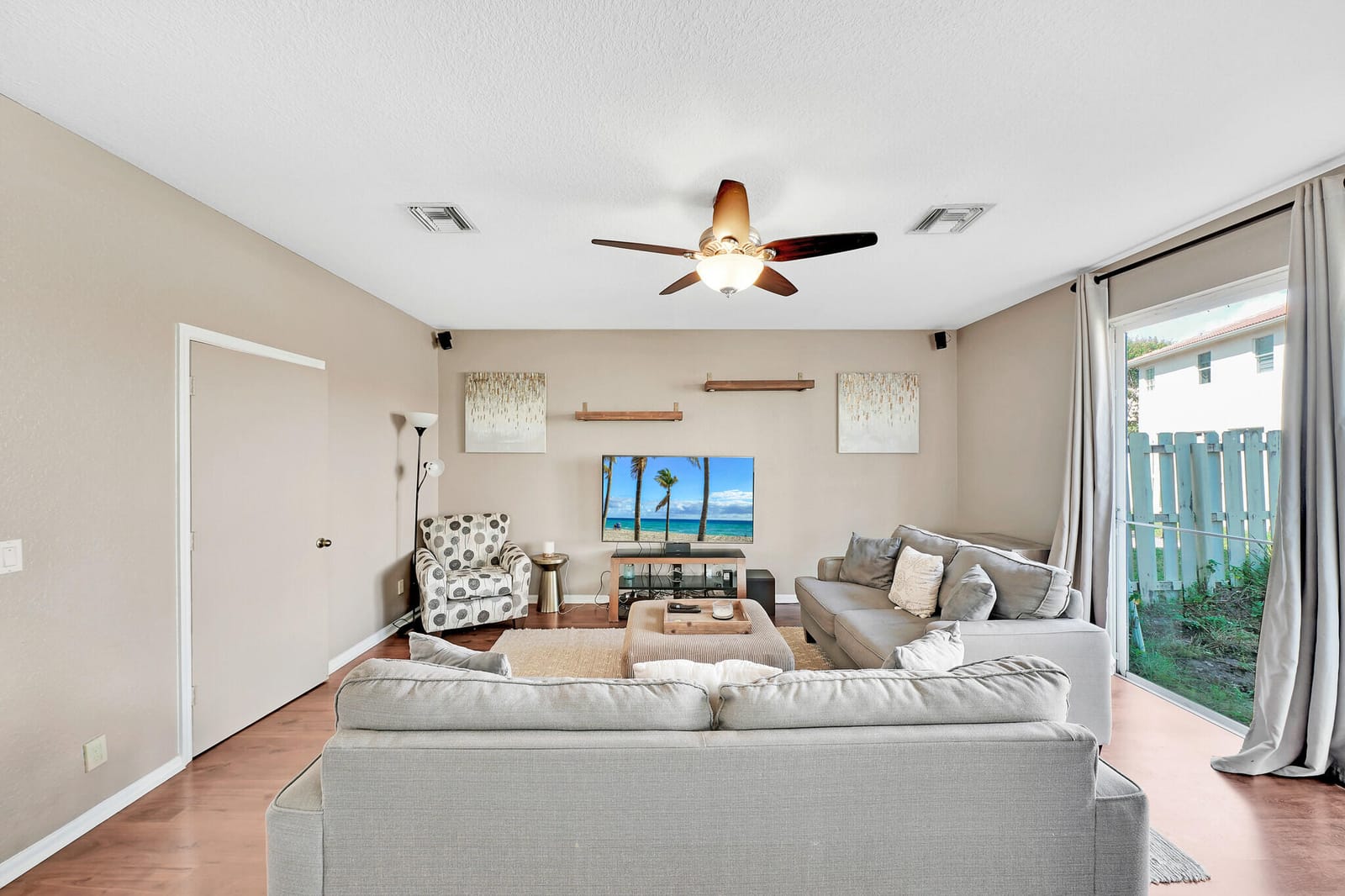 4252 Lake Tahoe Circle — photo 11