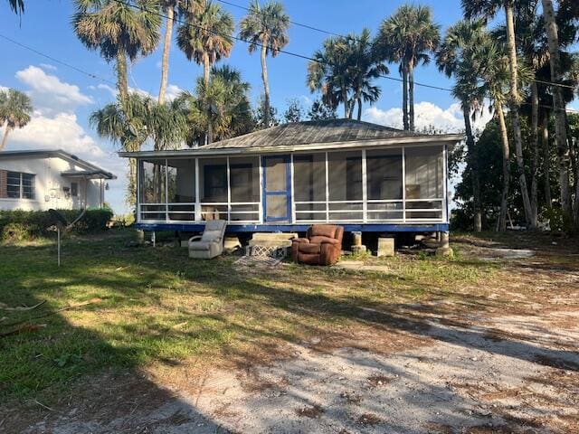 2046 E Main Street, Pahokee, FL 33476