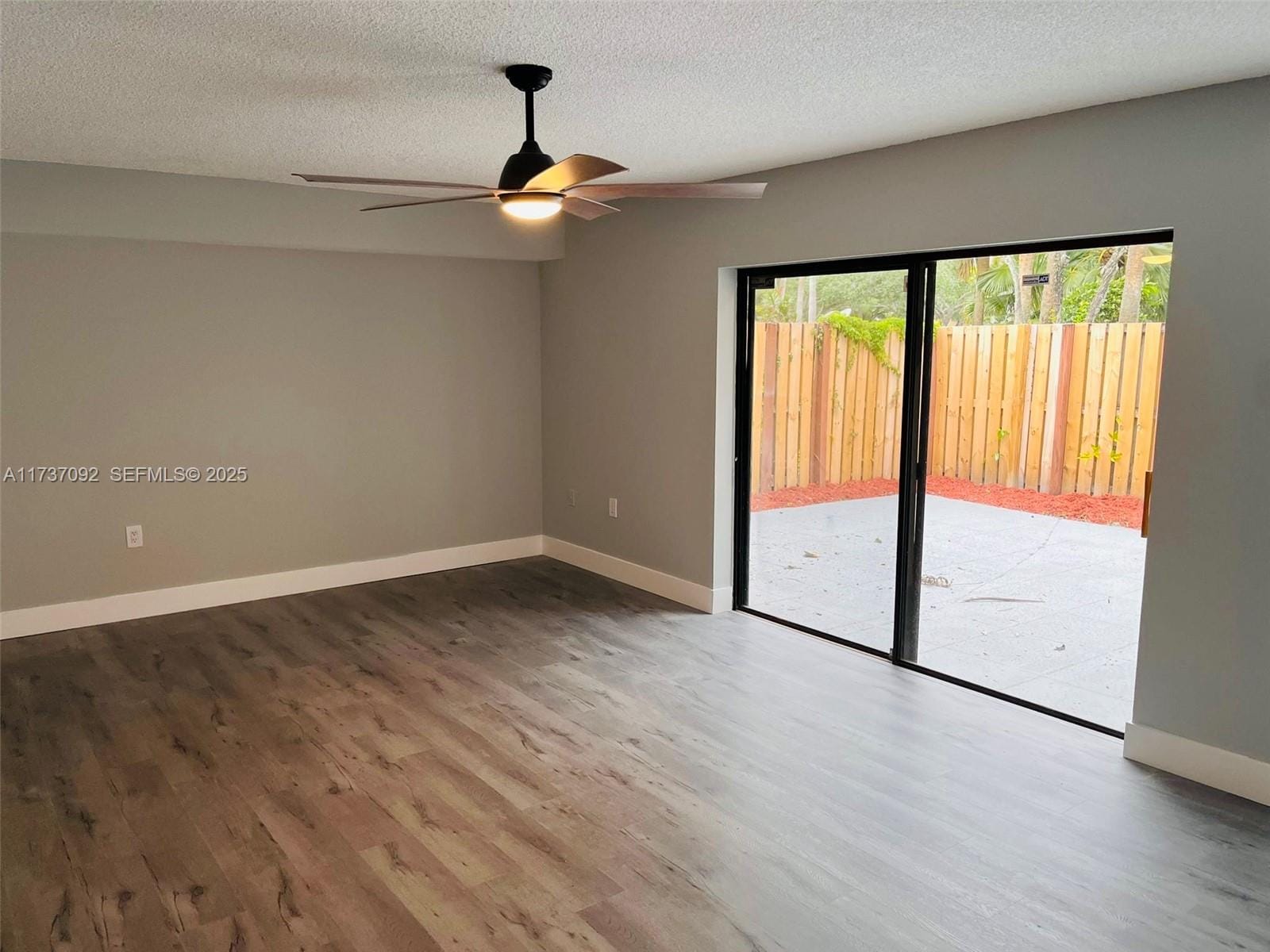 529 Green Springs Place, West Palm Beach, FL 33409 photo 9