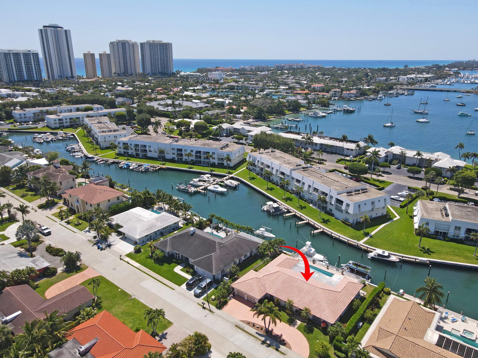 1071 Singer Drive, Singer Island, FL 33404 photo 2
