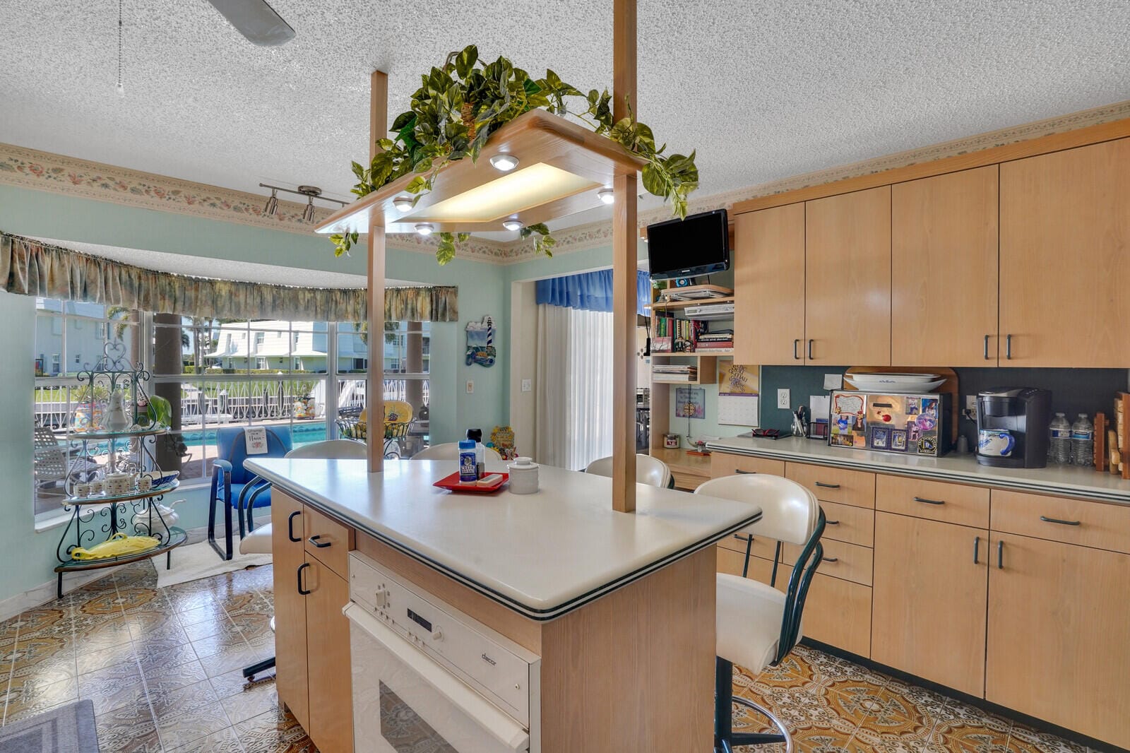 1071 Singer Drive, Singer Island, FL 33404 photo 21