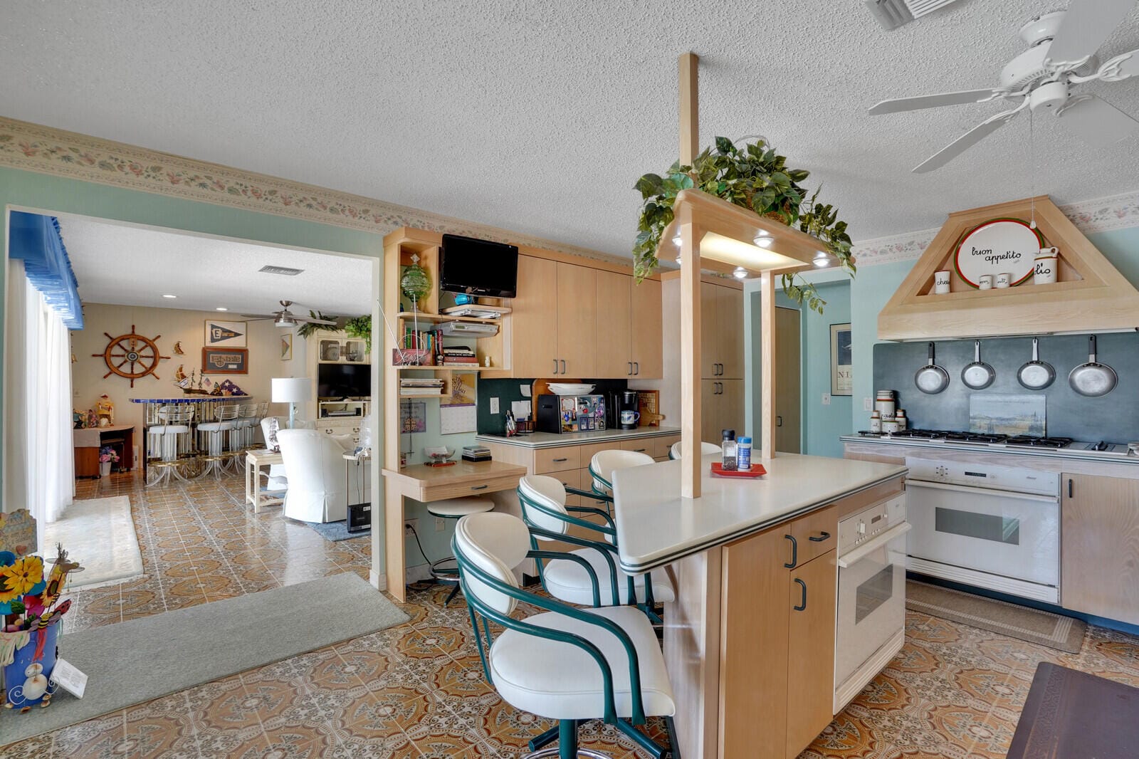 1071 Singer Drive, Singer Island, FL 33404 photo 23