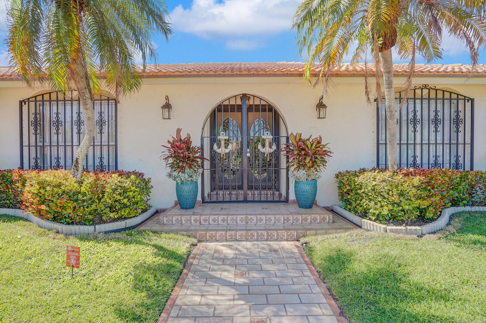 1071 Singer Drive, Singer Island, FL 33404 photo 8