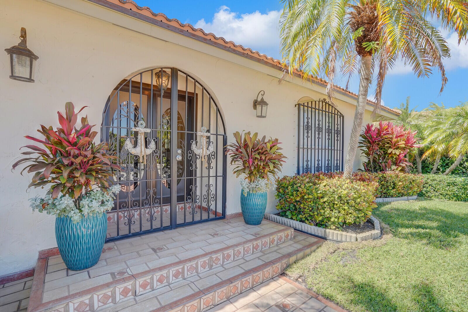 1071 Singer Drive, Singer Island, FL 33404 photo 9