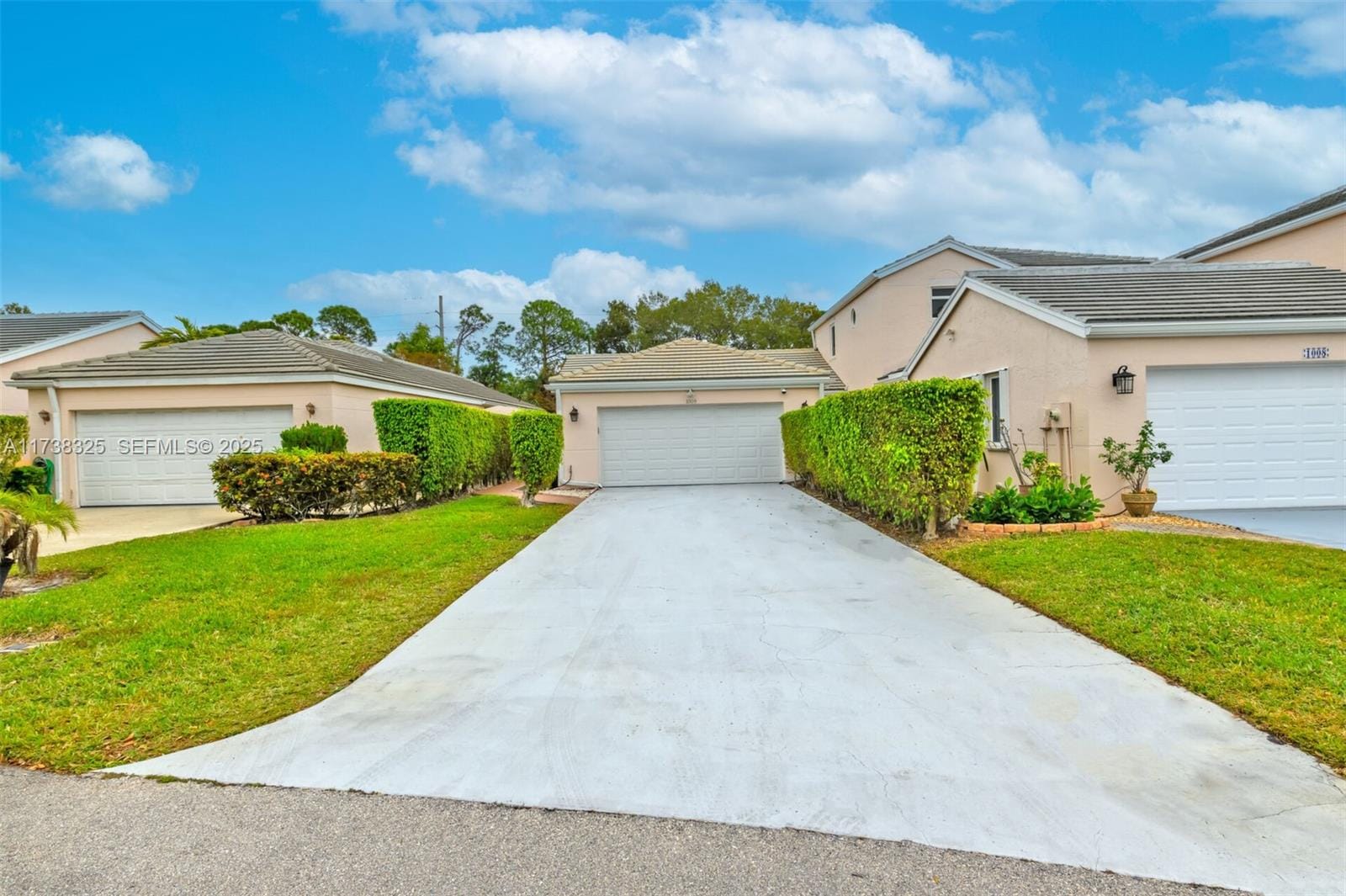 1009 Island Manor Drive, Greenacres, FL 33413 photo 4