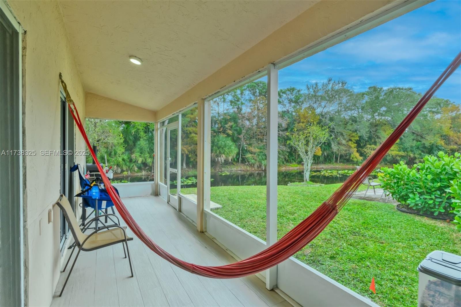 1009 Island Manor Drive, Greenacres, FL 33413 photo 7