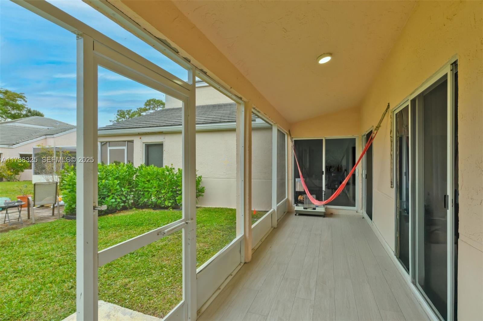 1009 Island Manor Drive, Greenacres, FL 33413 photo 8