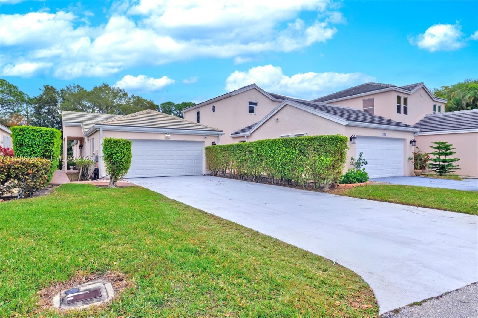 1009 Island Manor Drive, Greenacres, FL 33413