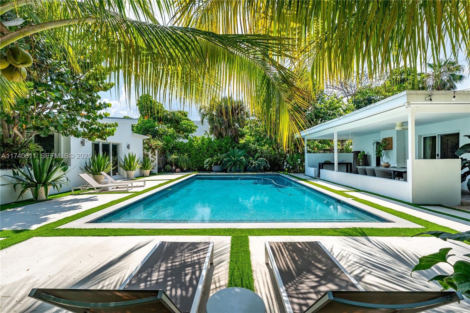 Sold home at 2135 NE 124th Street, North Miami, FL 33181