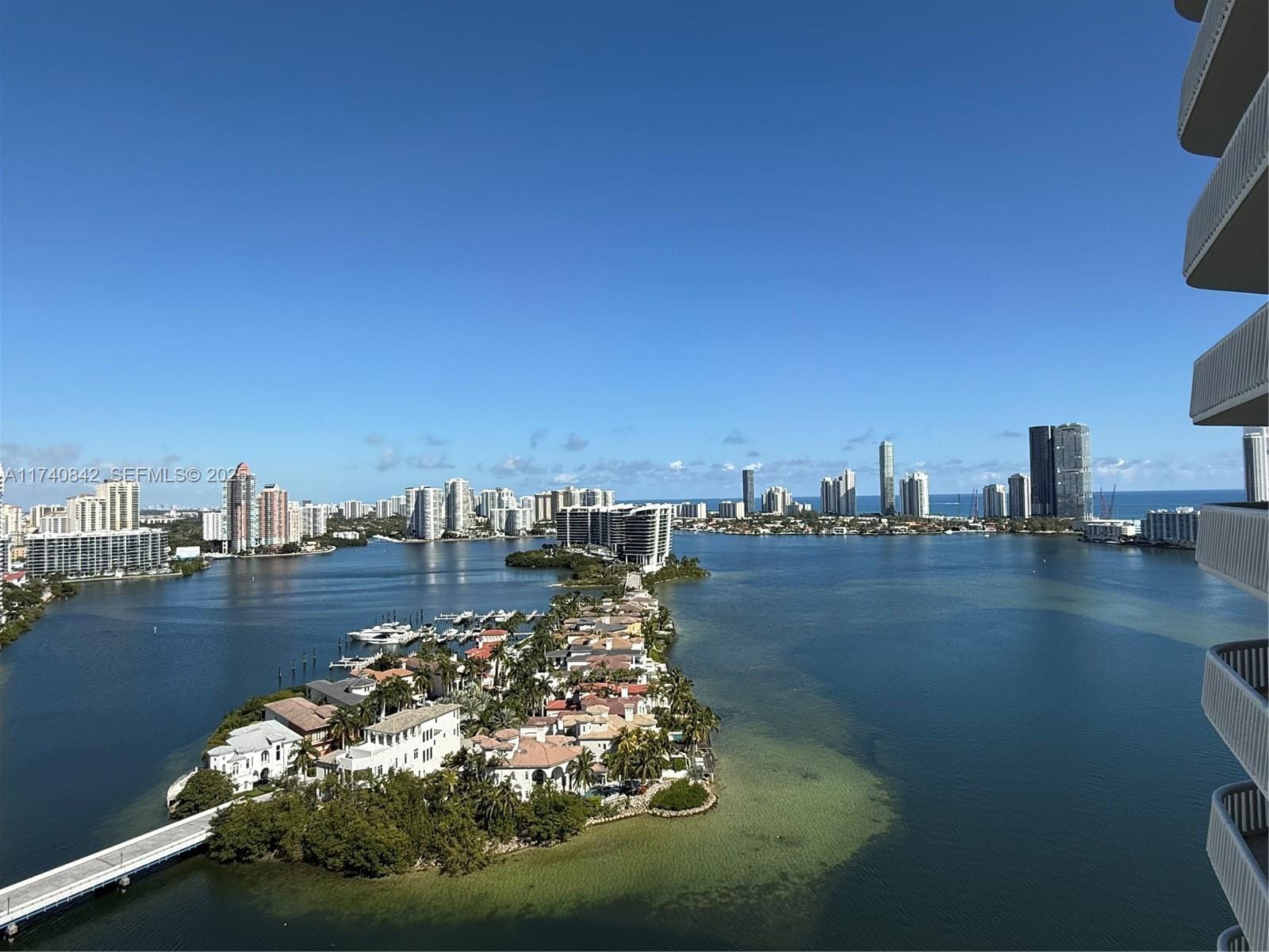 3000 Island Boulevard 2504, Aventura, FL 33160 photo 11
