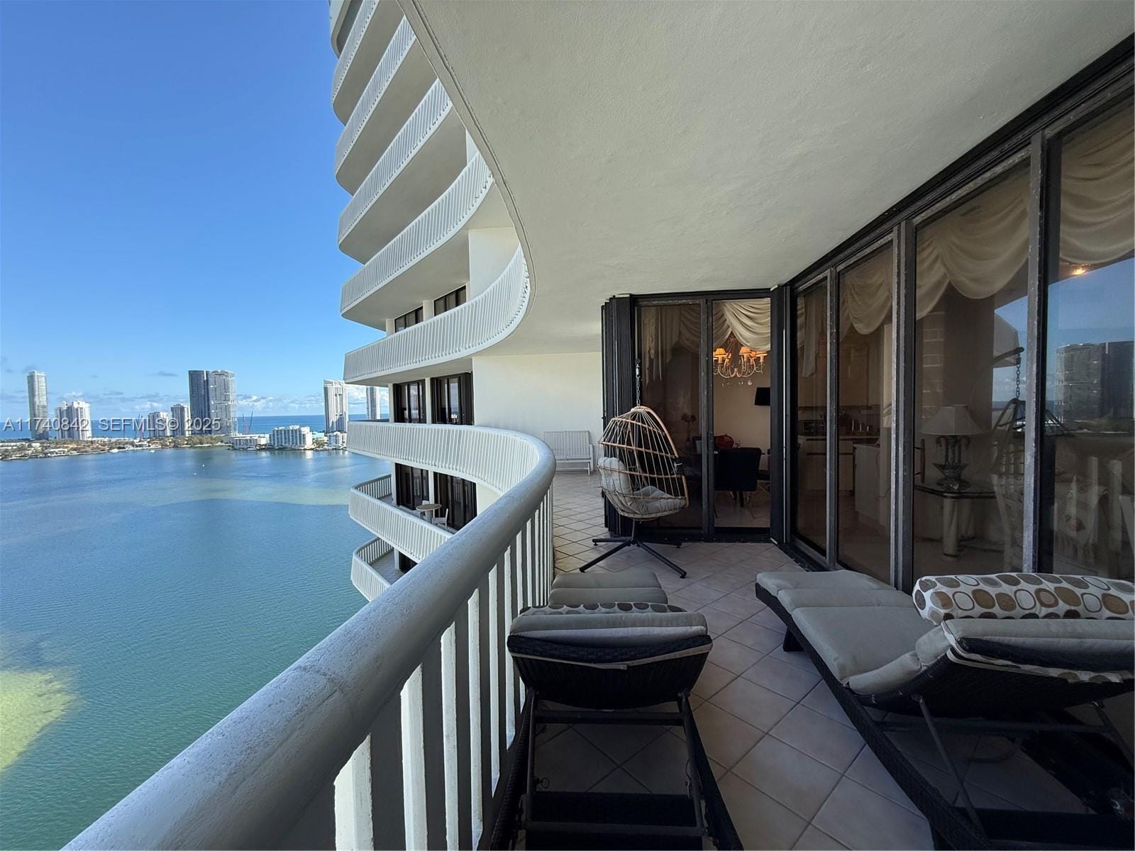 3000 Island Boulevard 2504, Aventura, FL 33160 photo 14