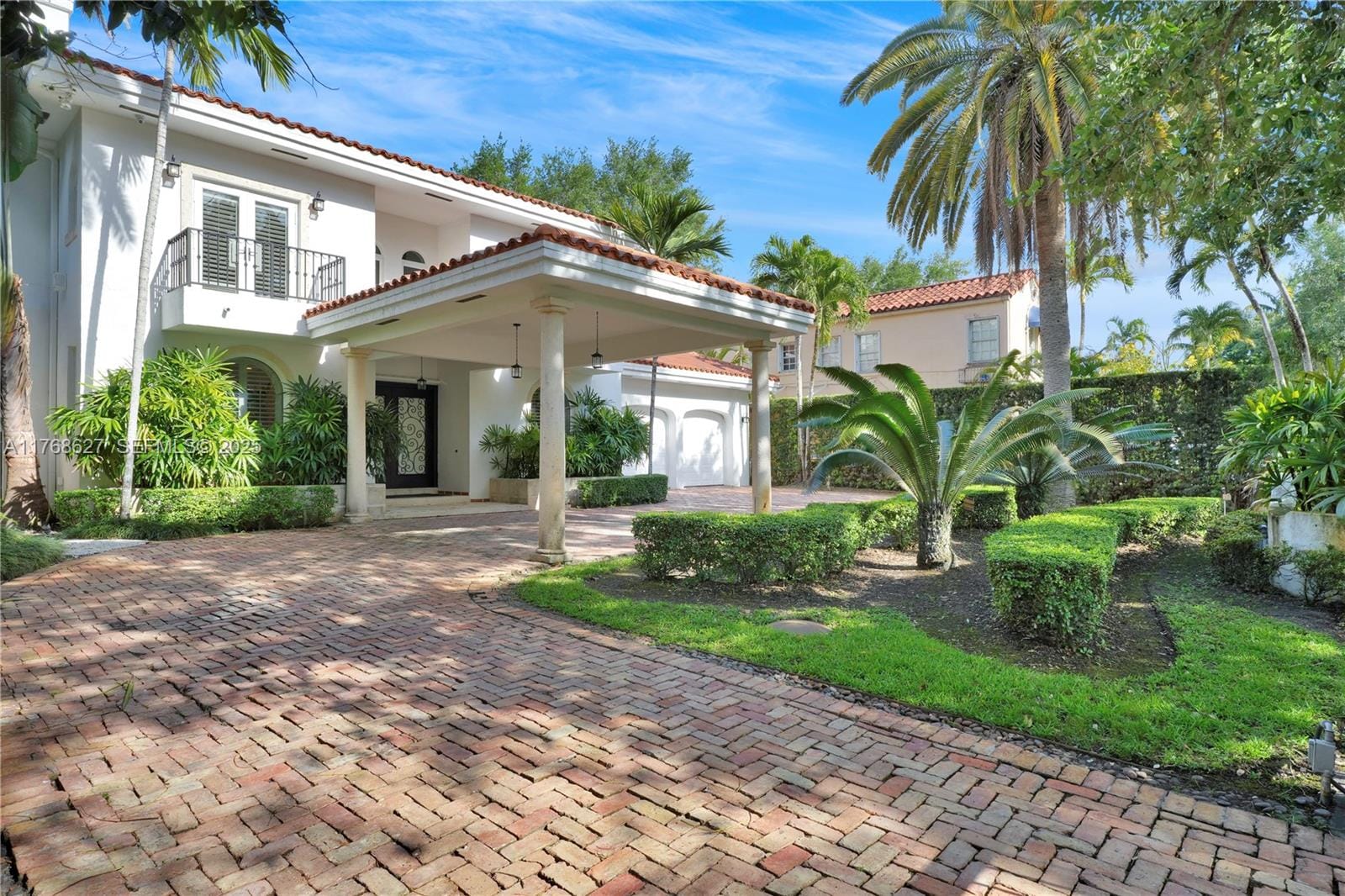 2115 Country Club Prado, Coral Gables, FL 33134