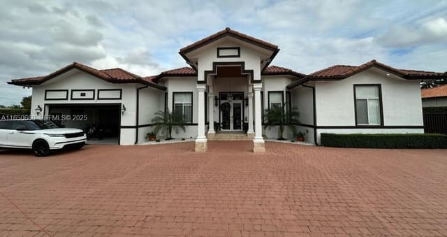 2621 SW 132nd Avenue, Miami, FL 33175