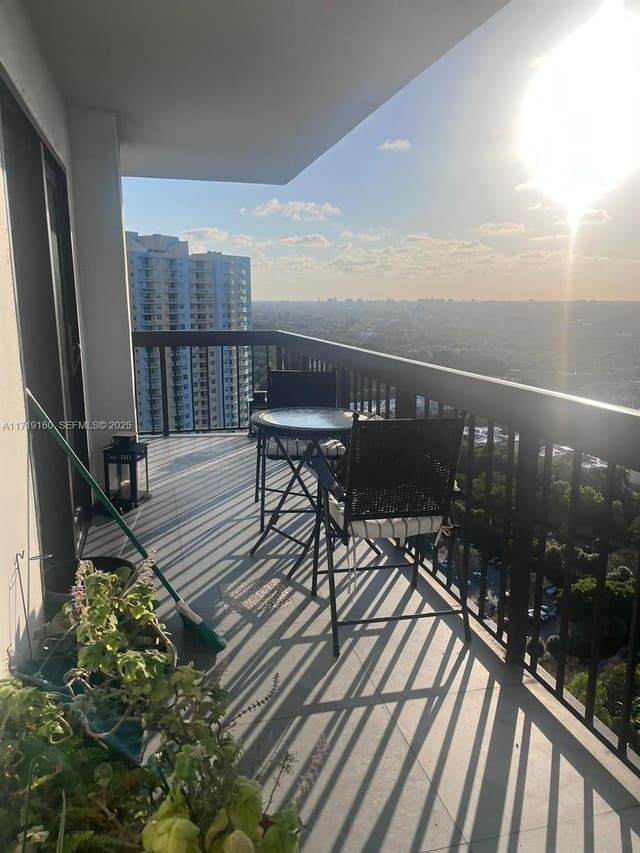 2333 Brickell Avenue 2616, Miami, FL 33129