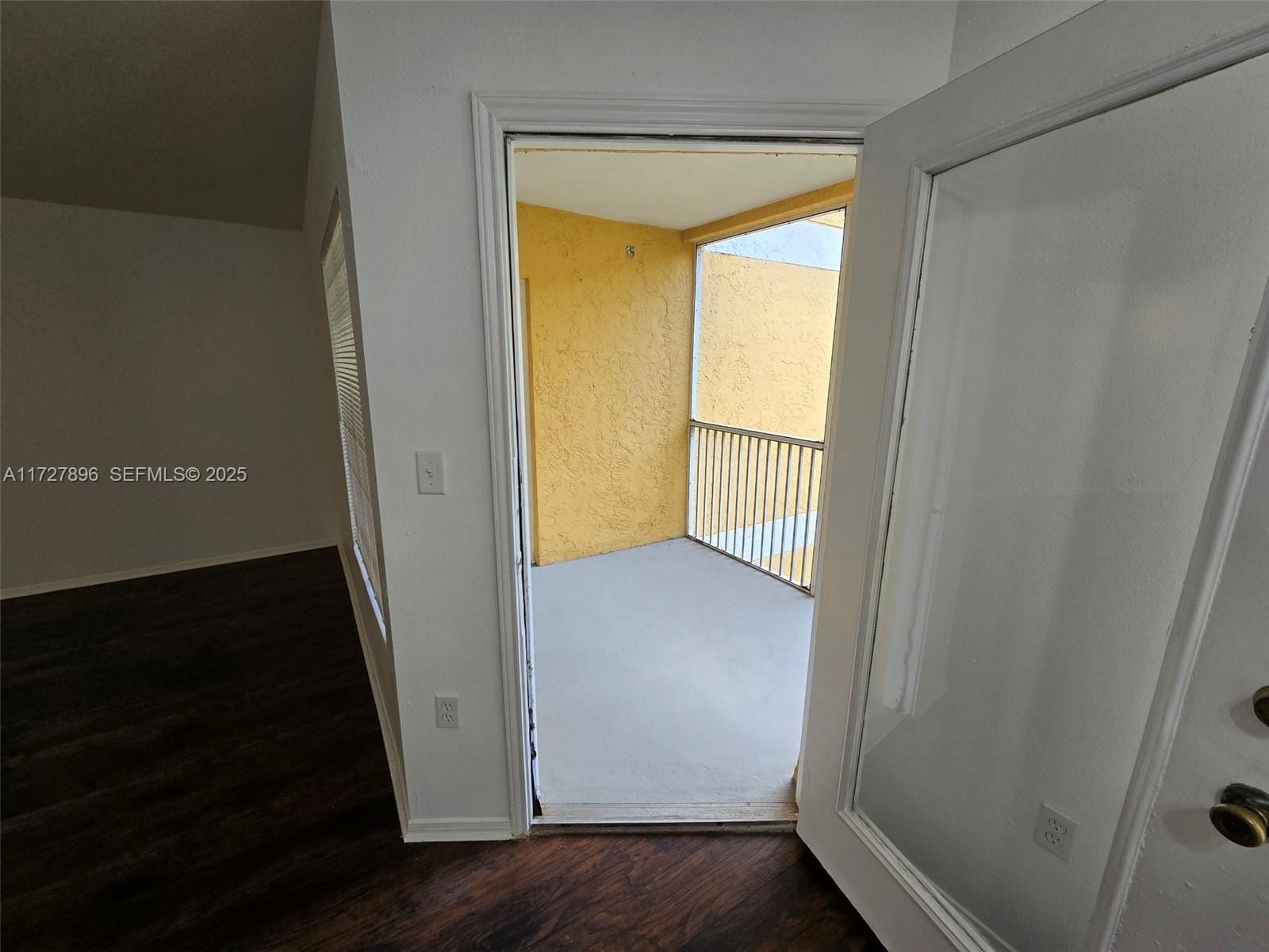 2622 NW 33rd Street 2011, Oakland Park, FL 33309 photo 14