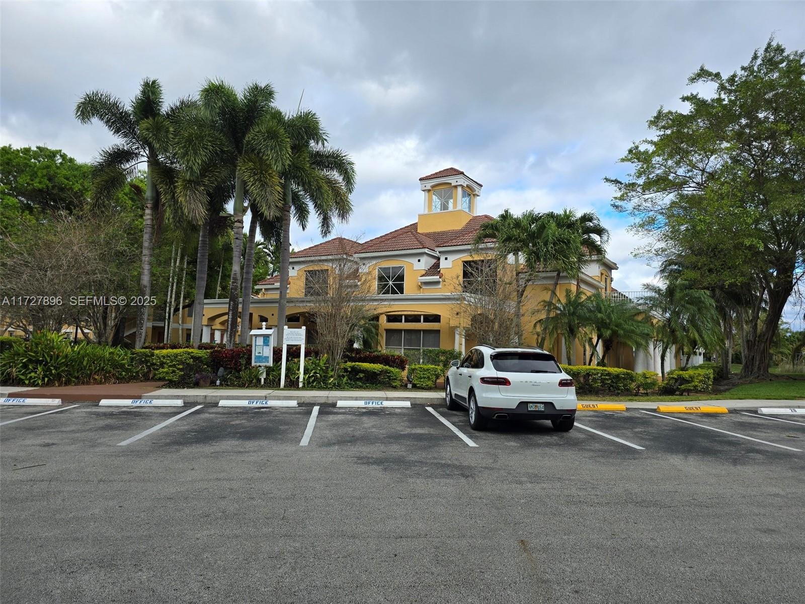2622 NW 33rd Street 2011, Oakland Park, FL 33309 photo 20